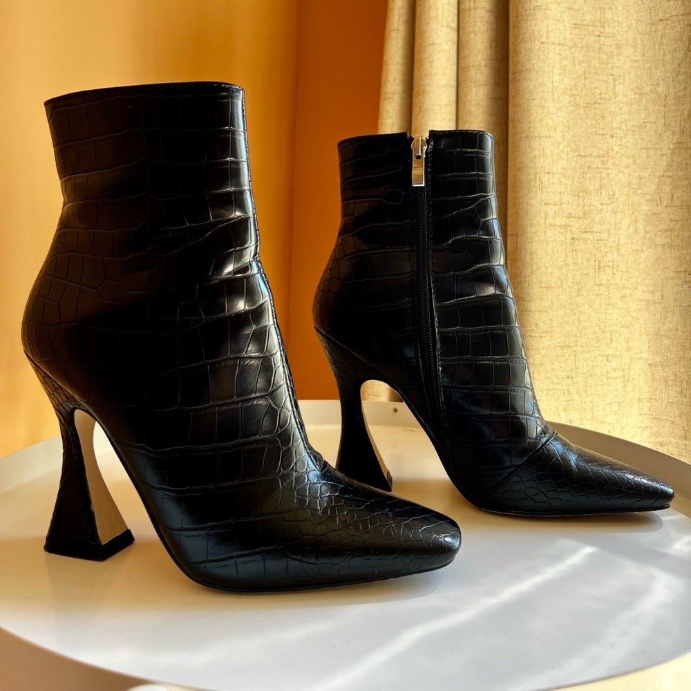 Ankle Botties